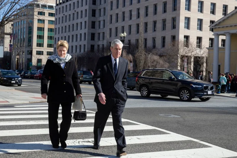 Special counsel Robert Mueller and his wife, Ann Mueller, walk in Washington on March 24. (Tasos Katopodis/Getty Images)